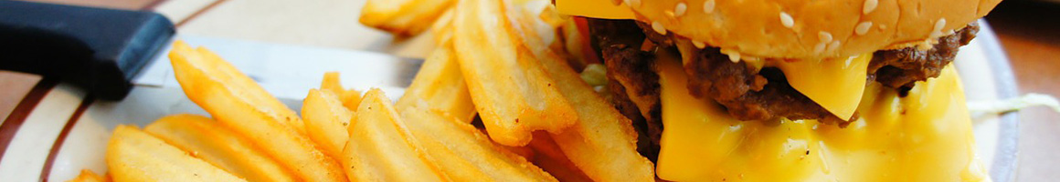Eating American (Traditional) Burger at Healdsburger restaurant in Healdsburg, CA.